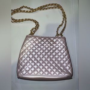 Amanda Smith handbag
